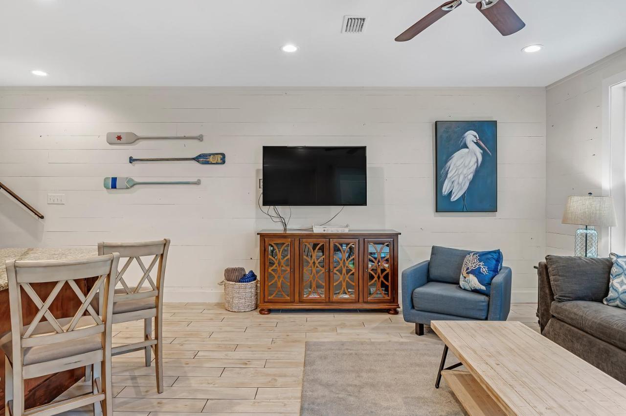 True Blue-Coastal Cottage-3 Min Walk To Beach! Pool! غولف شورز المظهر الخارجي الصورة
