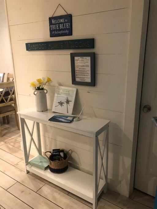 True Blue-Coastal Cottage-3 Min Walk To Beach! Pool! غولف شورز المظهر الخارجي الصورة