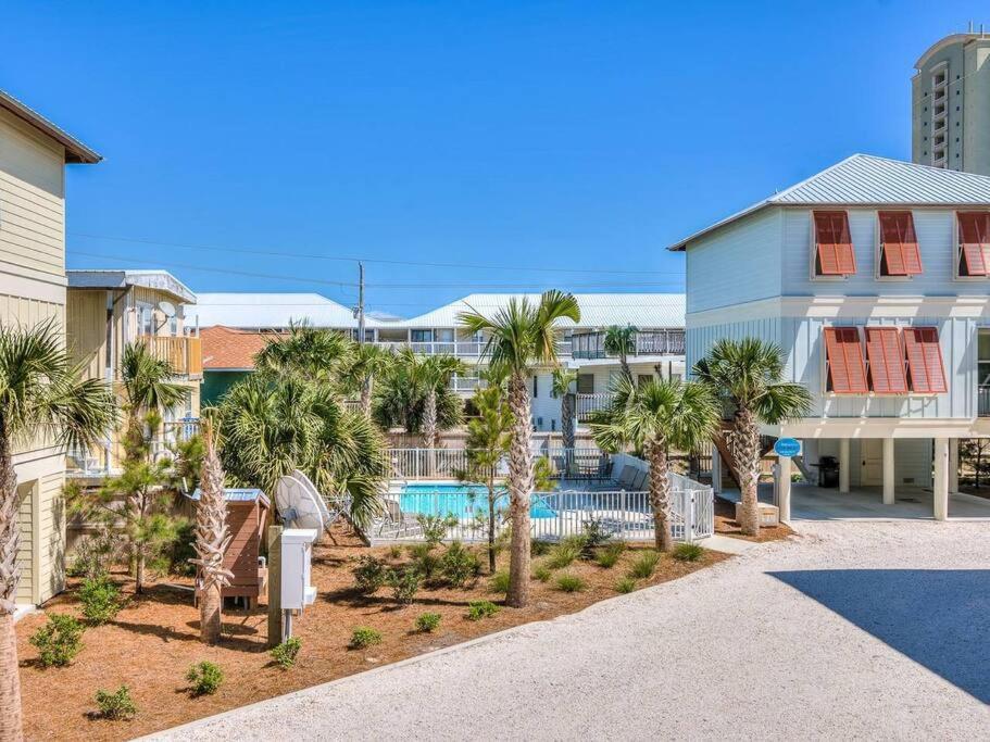 True Blue-Coastal Cottage-3 Min Walk To Beach! Pool! غولف شورز المظهر الخارجي الصورة